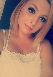 Kissy_blonde